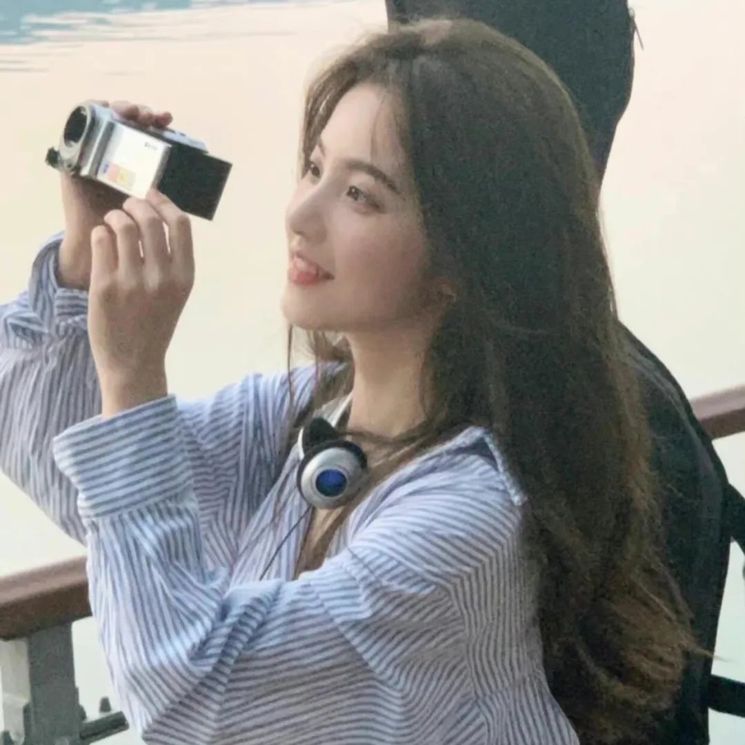一只小蜘蛛